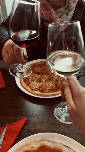 Opinii despre Ristorante Italia da Giuseppe în Lübeck - Gastronomie und Hotellerie