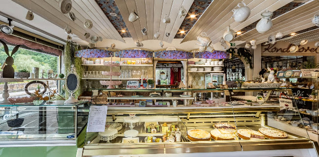 Comentarii opinii despre Café Gugelhupf ehem. Café Essig