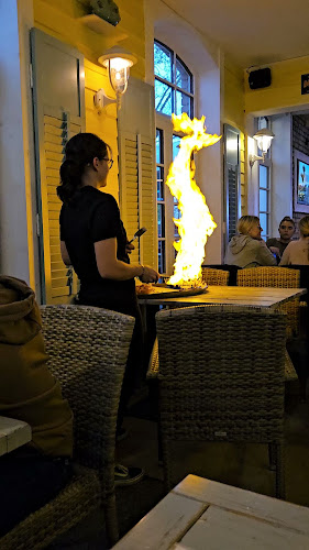 Brick House - Gastronomie und Hotellerie