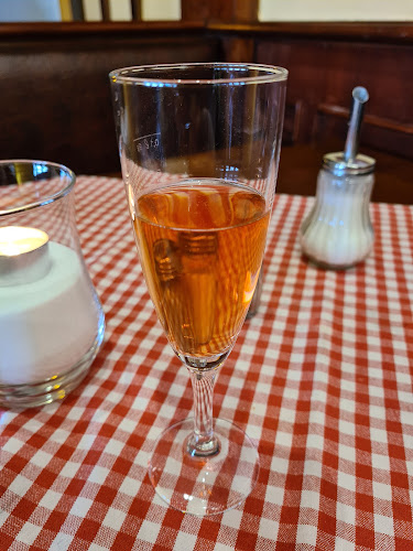 Kurt-Schumacher-Damm 1, 13405 Berlin