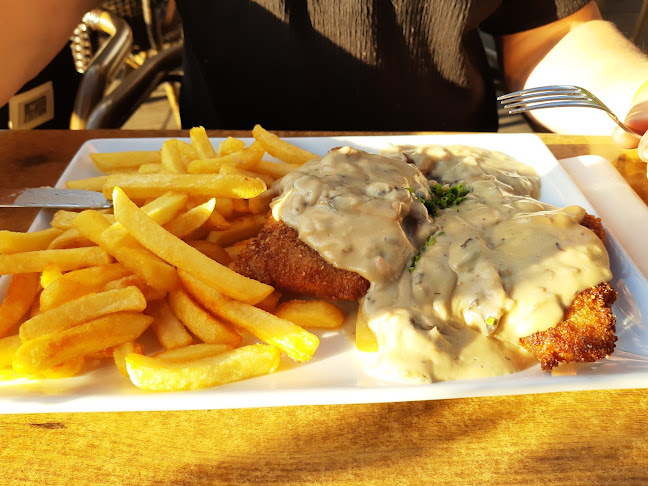 Gaststätte Schiefer Turm - Gastronomie und Hotellerie