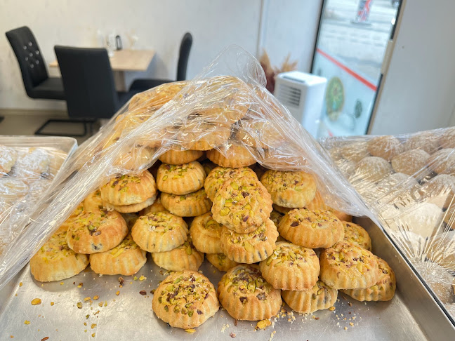 Opinii despre Sarah SWEETS Café حلويات سارة în Wilhelmshaven - Gastronomie und Hotellerie