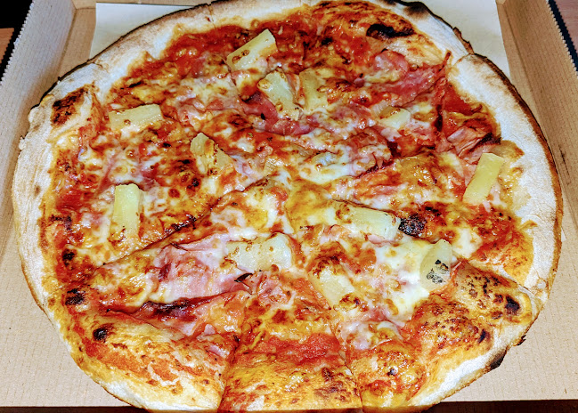 Opinii despre Pizzeria da Salvatore în Friedrichsdorf - Gastronomie und Hotellerie