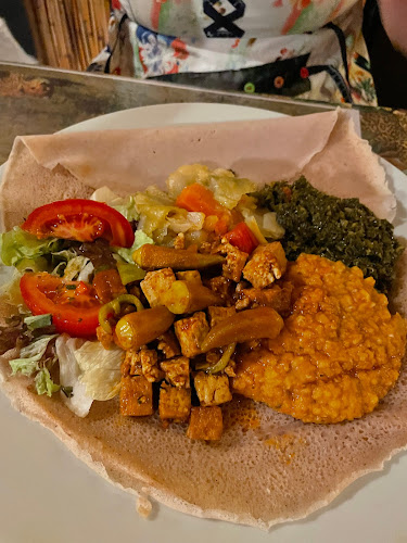 Opinii despre Restaurant Mogogo în Karlsruhe - Gastronomie und Hotellerie