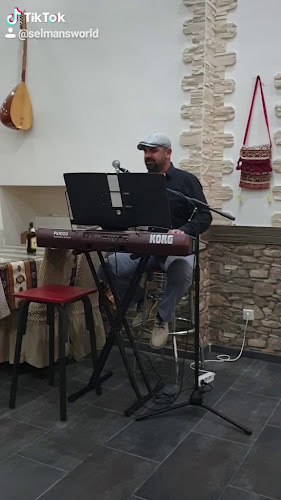 Opinii despre Baba Lounge & Restaurant Nürnberg în Nürnberg - Gastronomie und Hotellerie