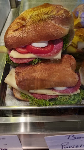 Opinii despre Cafeteria Frauenklinik Homburg. Das gemütlichste Café am Uks. în Homburg - Gastronomie und Hotellerie