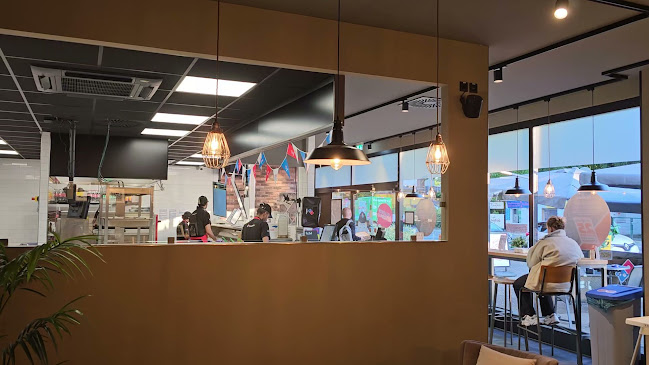 Opinii despre Domino's Pizza Berlin Buckow în Berlin - Gastronomie und Hotellerie