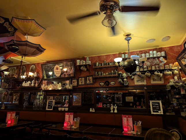 Dicke Wirtin - Berlin