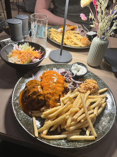 MYTHOS - Gastronomie und Hotellerie