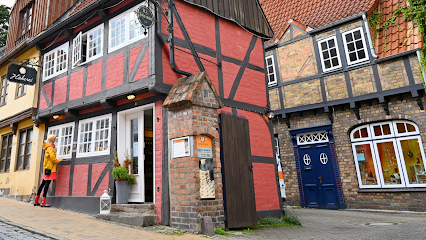 Johannsen Rum & Johannsens Hökerei: Rum aus der traditionellen Manufaktur Johannsen in Flensburg