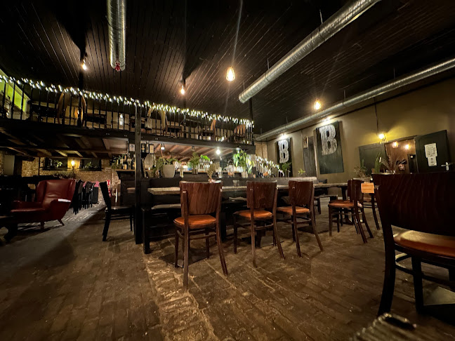 Opinii despre BLACKBEARDS BBQ FACTORY în Berlin - Gastronomie und Hotellerie