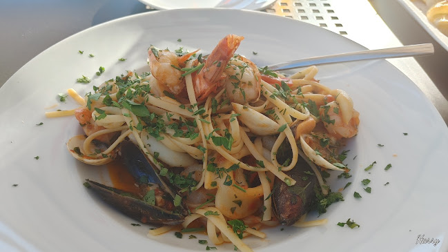 Pizzeria Ristorante La Marina - Gastronomie und Hotellerie