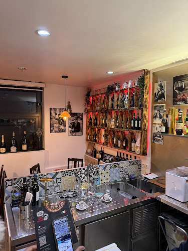 Pizzeria Paradiso - Gastronomie und Hotellerie