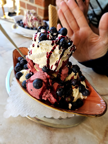 Opinii despre Eis-Café San Remo în Lüdinghausen - Gastronomie und Hotellerie