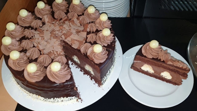 Opinii despre DEBI'S TSG Stadiongaststätte în Schwäbisch Hall - Gastronomie und Hotellerie