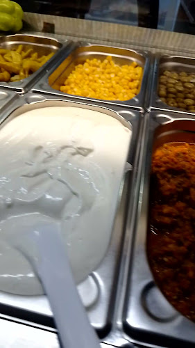 Opinii despre Berlin Döner Celle Blumlage în Celle - Gastronomie und Hotellerie