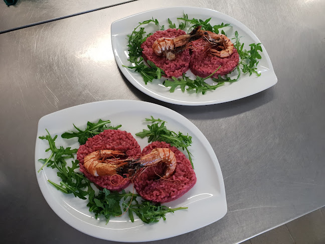 Holzofenpizzeria Ristorante Zur Post - Gastronomie und Hotellerie