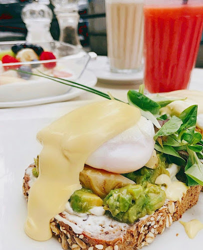 Kurfürstendamm 35, 10719 Berlin