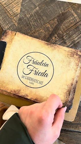 Fräulein Frieda im Kontorhof Wasbek