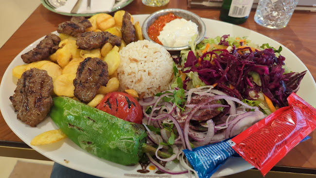 Comentarii opinii despre Café Peri