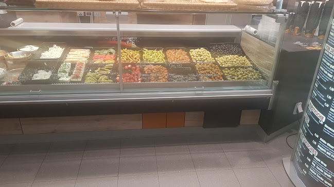 Santorini im famila in Jever