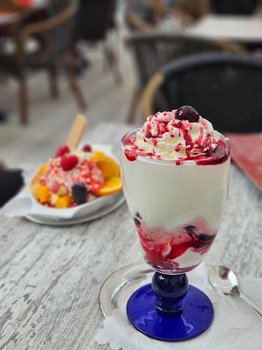 Opinii despre Eis-Café San Remo în Lüdinghausen - Gastronomie und Hotellerie