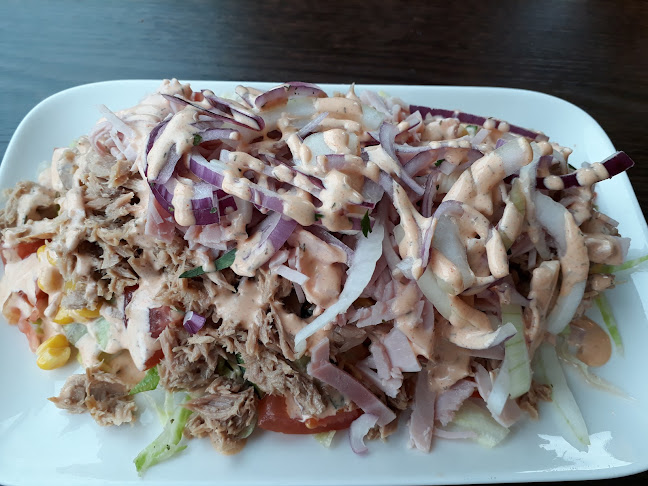 Opinii despre Center Grill & Pizzeria în Niederzier - Gastronomie und Hotellerie