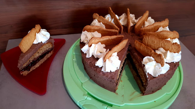 Comentarii opinii despre Jannys Eis Falkensee