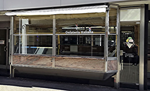 Eiscafè Nigri am Kaufhof