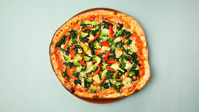 Opinii despre Namini's Restaurant . Düsseldorf în Düsseldorf - Gastronomie und Hotellerie