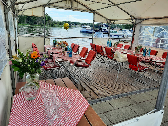 Opinii despre Villa am See - Klubhaus & Hafen în Wildau - Gastronomie und Hotellerie