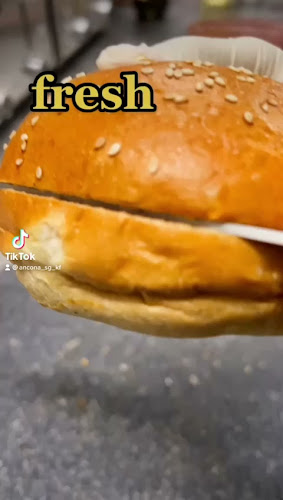 Opinii despre Ancona Katzenfurt în Ehringshausen - Gastronomie und Hotellerie