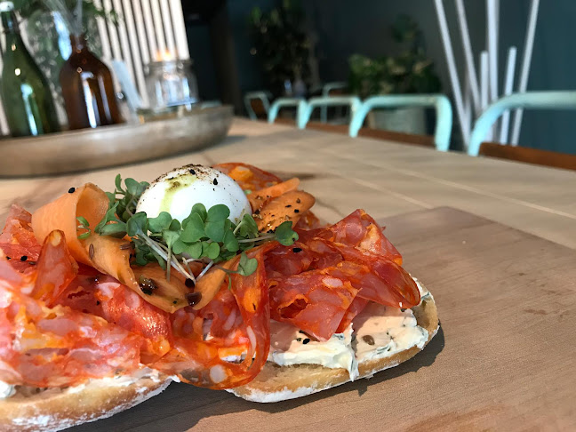 Opinii despre Wiggerl Siebzehn. în Traunstein - Gastronomie und Hotellerie