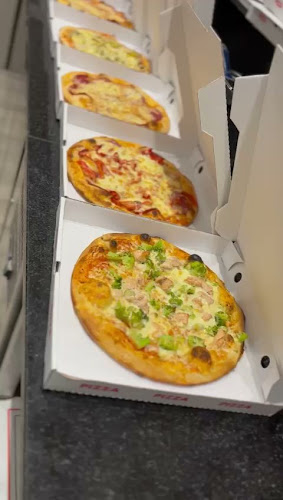 Opinii despre Pizzeria Da Carmelo în Gütersloh - Gastronomie und Hotellerie