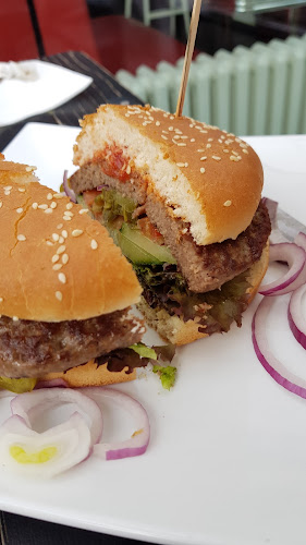 Comentarii opinii despre Burgermeisterei