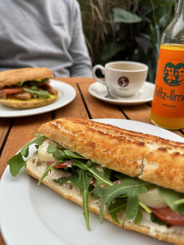 CUPIDO coffee & fresh food