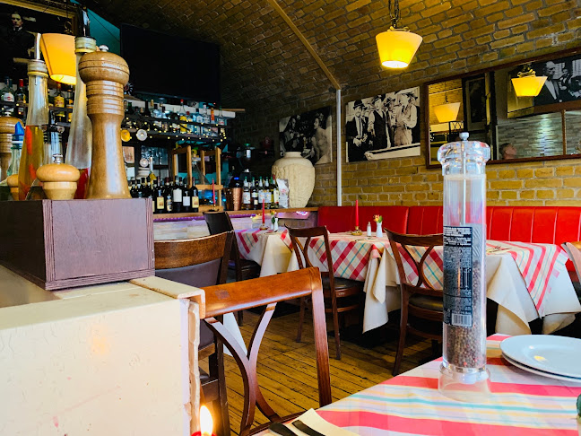 Trattoria Fidelia I - Gastronomie und Hotellerie