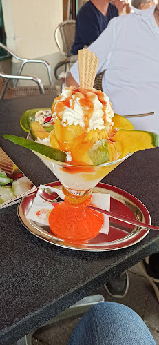 Opinii despre Eiscafe Liliana în Köln - Gastronomie und Hotellerie