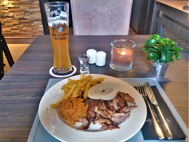 Metaxa greek cuisine