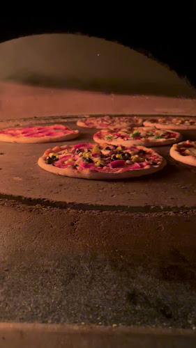 Opinii despre Pizzeria Ristorante Rossini în Schwandorf - Gastronomie und Hotellerie