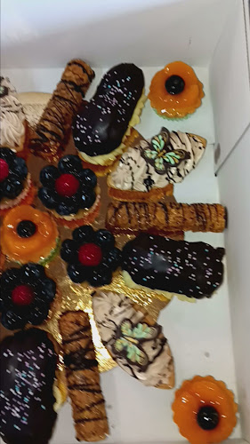 Opinii despre Zuckerbäckerei Oelsch în Niederau - Gastronomie und Hotellerie