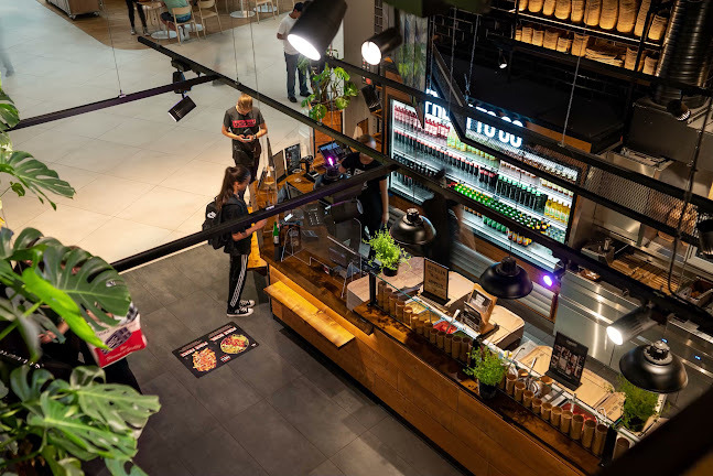 Opinii despre Frittenwerk Oberhausen CentrO în Oberhausen - Gastronomie und Hotellerie