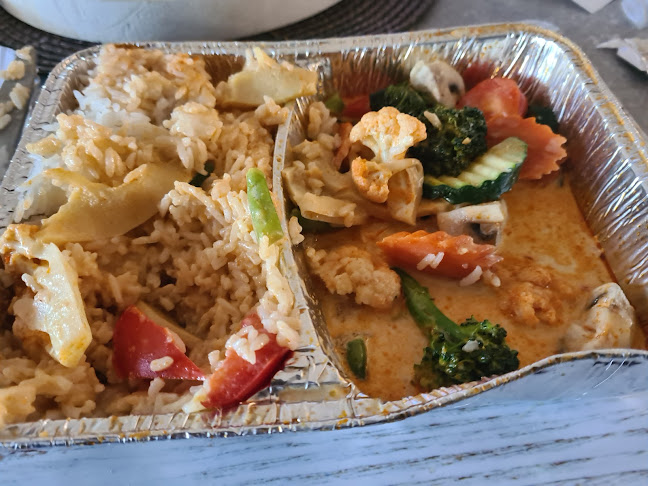 Senviet Street kitchen