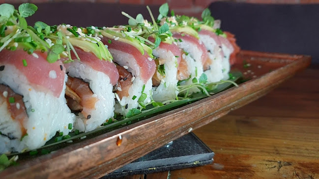 Opinii despre Face Sushi Restaurant & Bar în Hannover - Gastronomie und Hotellerie