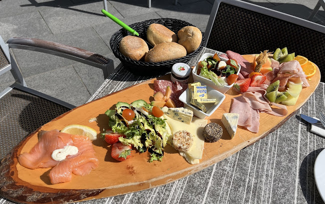 Opinii despre Eiscafé Venezia am See în Neubrandenburg - Gastronomie und Hotellerie