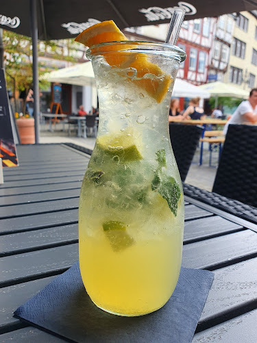 Blaues Haus am Marktplatz - Butzbach