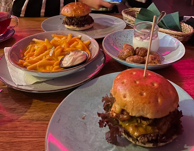 Comentarii opinii despre Burgermeisterei