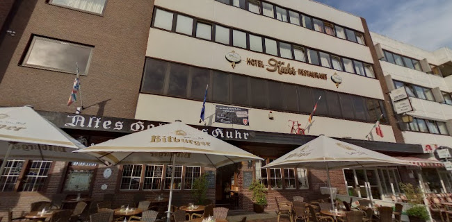 Kostenfreier Parkplatz | Navi:, Hauptkanal rechts, Alter Schulweg 62, 26871 Papenburg