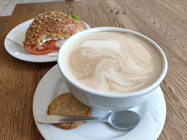 Comentarii opinii despre Schwanenbäckerei & Café