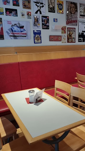 Opinii despre Cafeteria Frauenklinik Homburg. Das gemütlichste Café am Uks. în Homburg - Gastronomie und Hotellerie